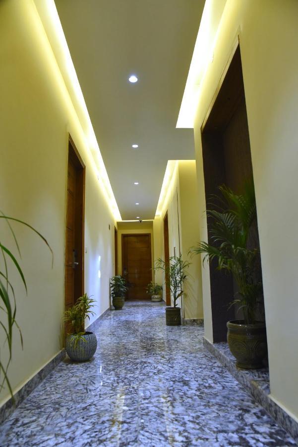 Rohtak Hotel Vishal Imperial מראה חיצוני תמונה